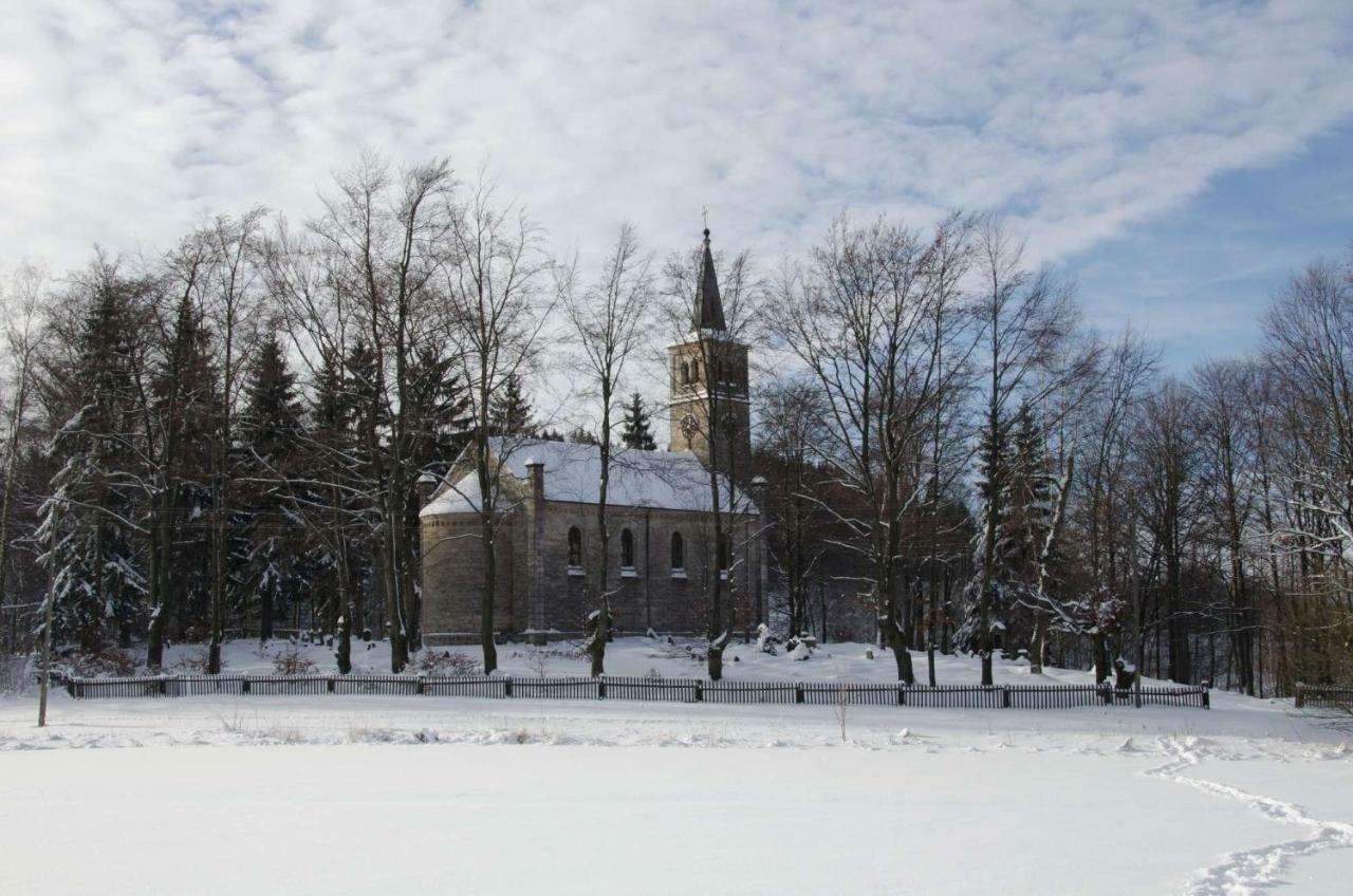 Dom Na Pstraznicy Villa Kudowa-Zdroj Bagian luar foto